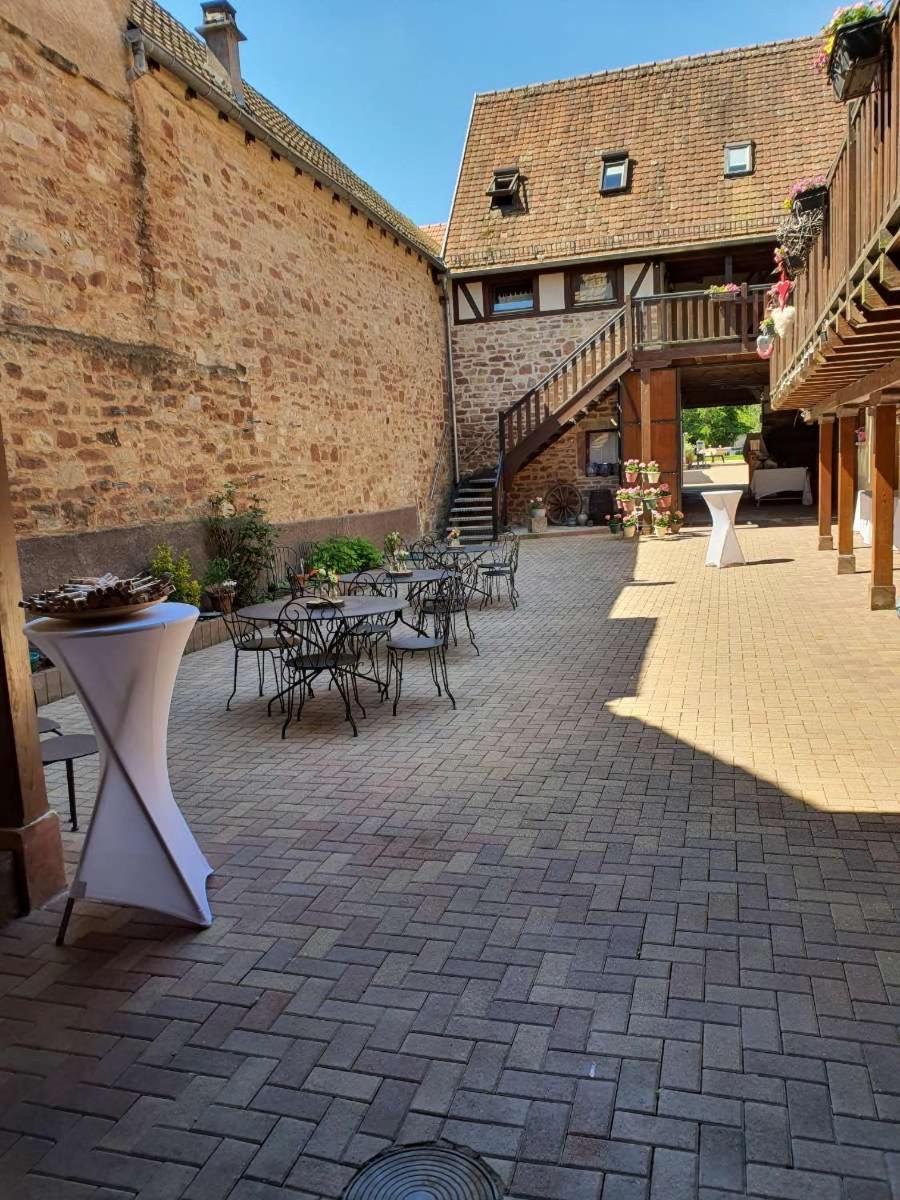 Relais Du Dompeter Couette-café *